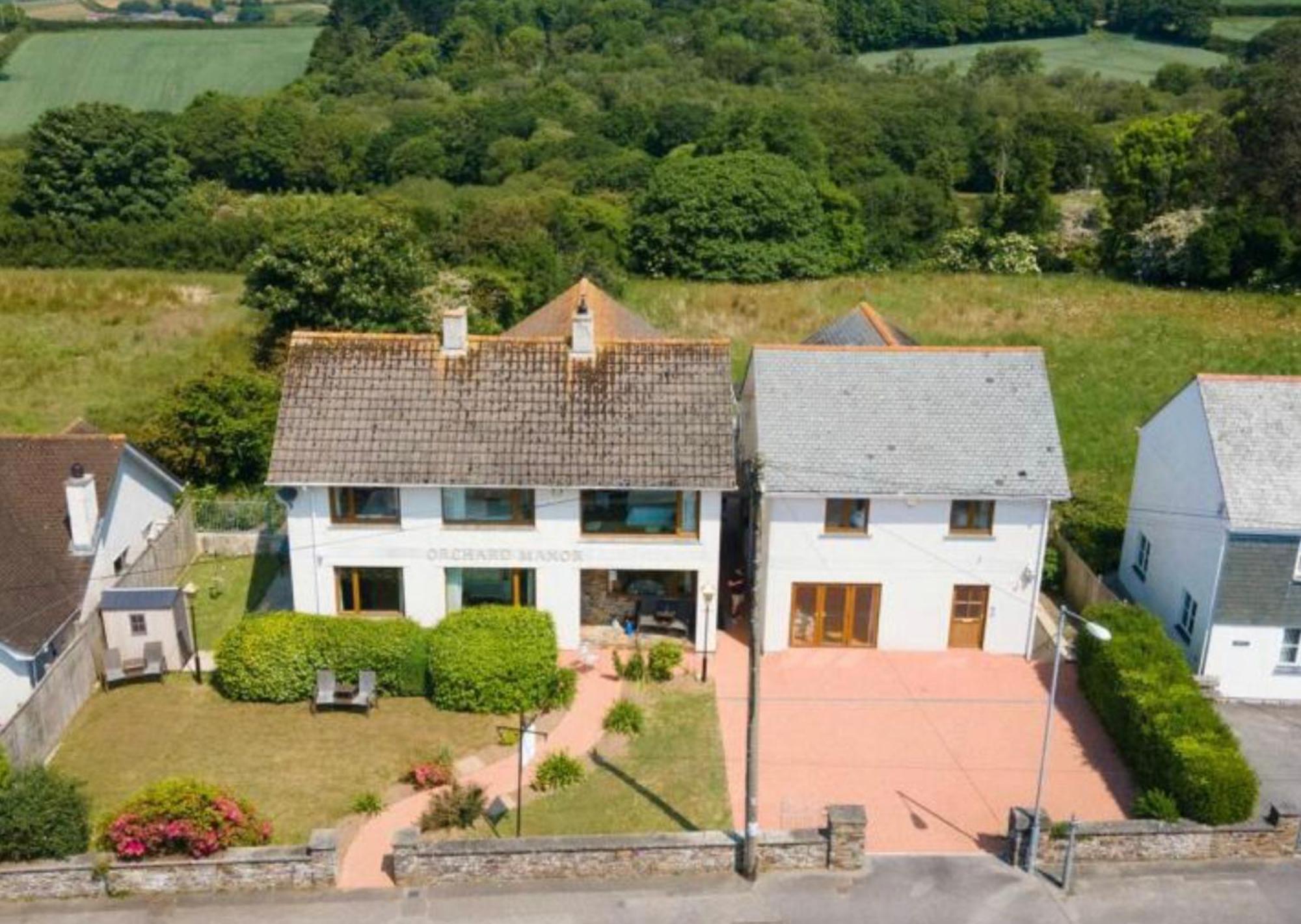 Hotel Orchard Manor Probus Exterior foto