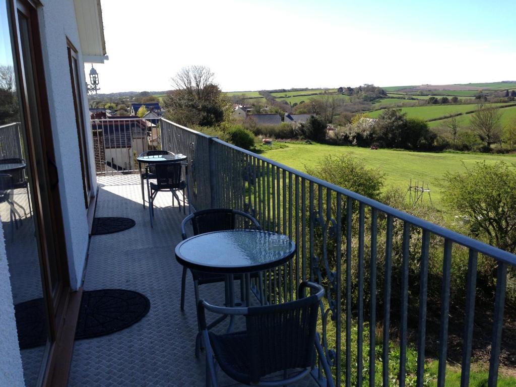 Hotel Orchard Manor Probus Exterior foto