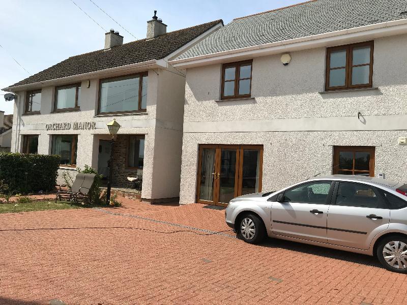Hotel Orchard Manor Probus Exterior foto